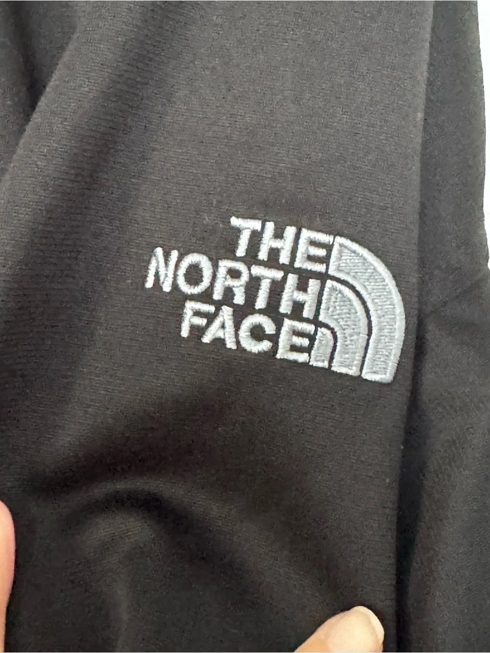 The North Face Men’s Black Lightweight Full-Zip Jacket